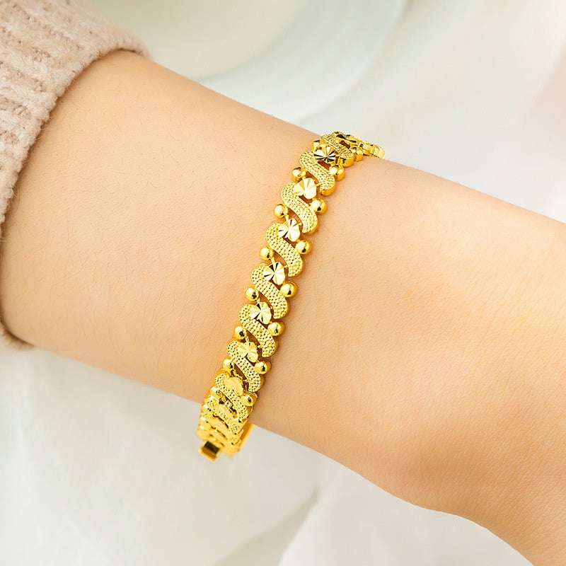Floral Heart Gold Bracelet